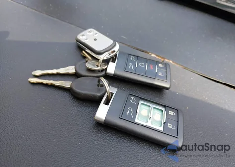 2008 Cadillac Escalade Standard from USA, damaged, VIN 1GYFK63828R206219